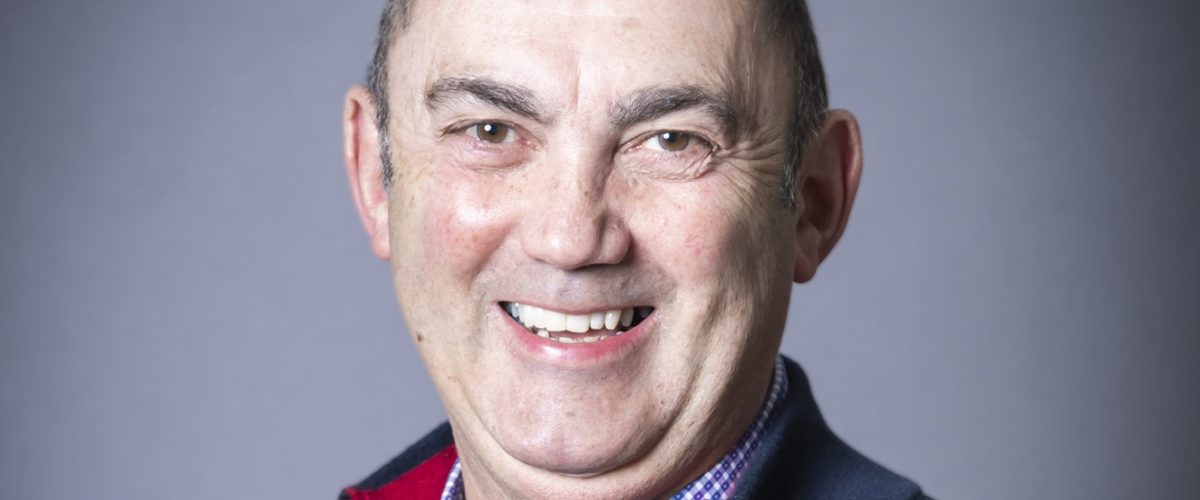 Headshot of Trustee Stephen Davies