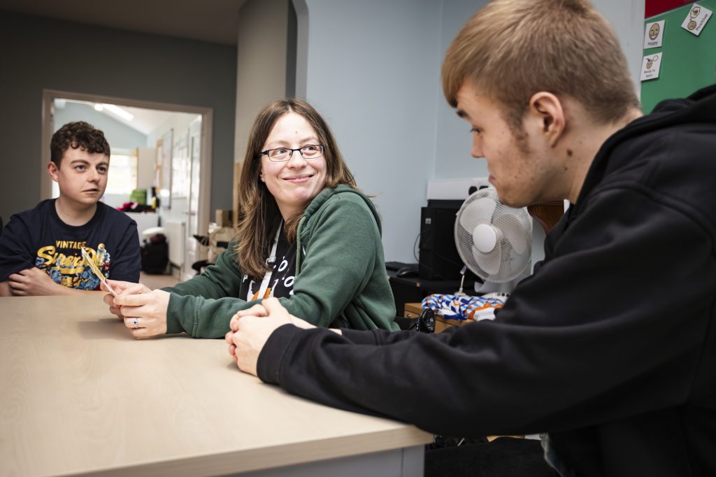 Tutor supporting students